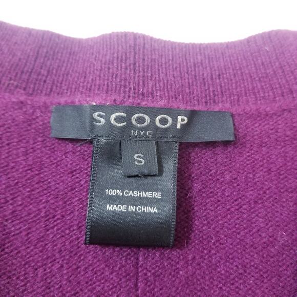 SCOOP NYC 100% Cashmere Women size Small Purple Sweater V-Neckline Long Sleeves - Picture 3 of 9